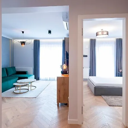 Komfortowy Apartament W Centrum Miasta.