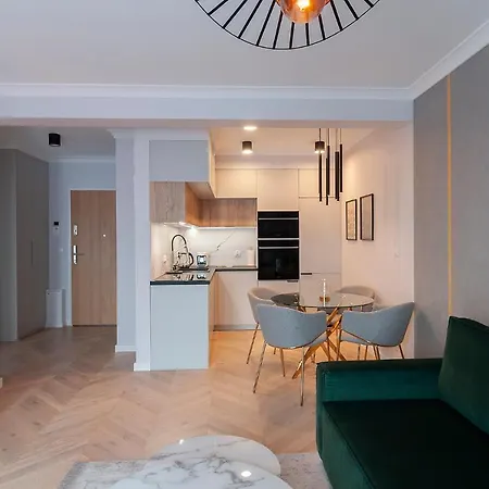 Komfortowy Apartament W Centrum Miasta. *